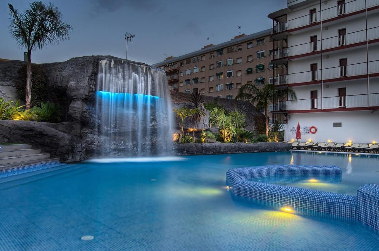 Hotel Papi Малграт де Мар Екстериор снимка