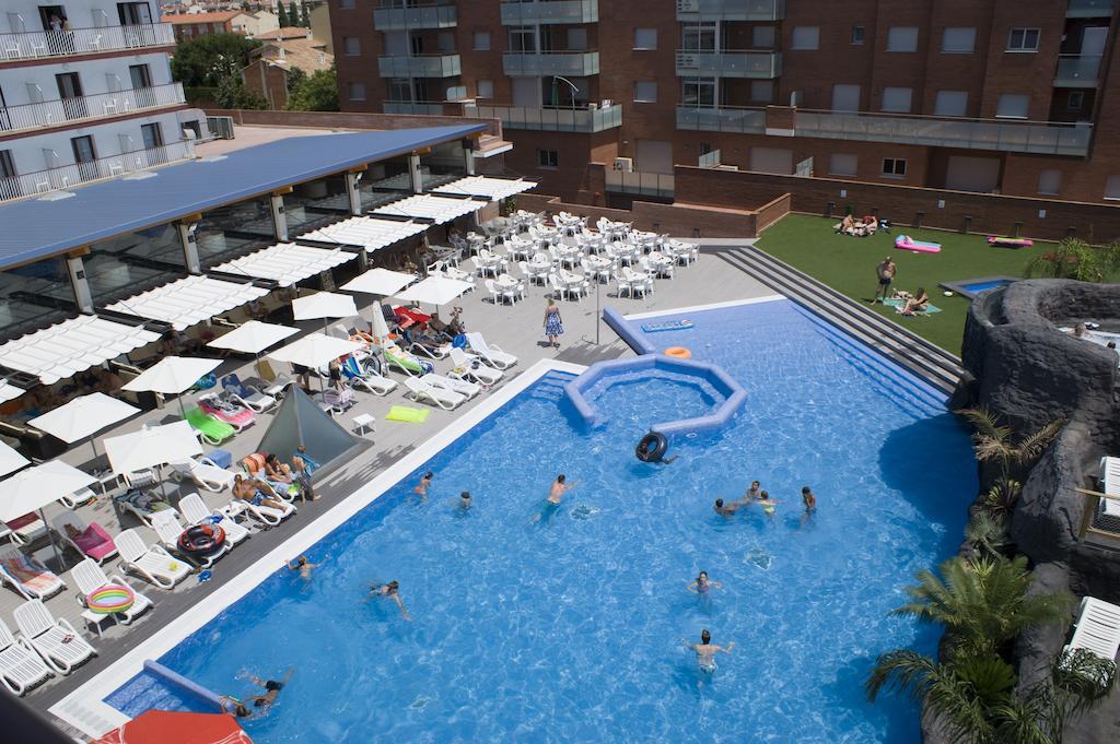 Hotel Papi Малграт де Мар Екстериор снимка