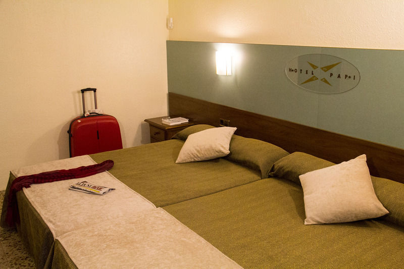 Hotel Papi Малграт де Мар Екстериор снимка
