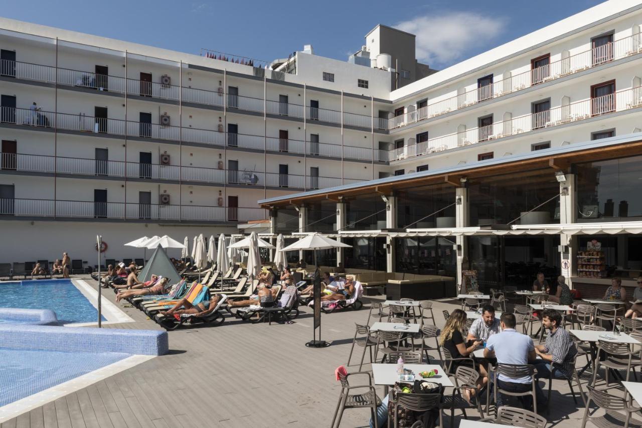 Hotel Papi Малграт де Мар Екстериор снимка